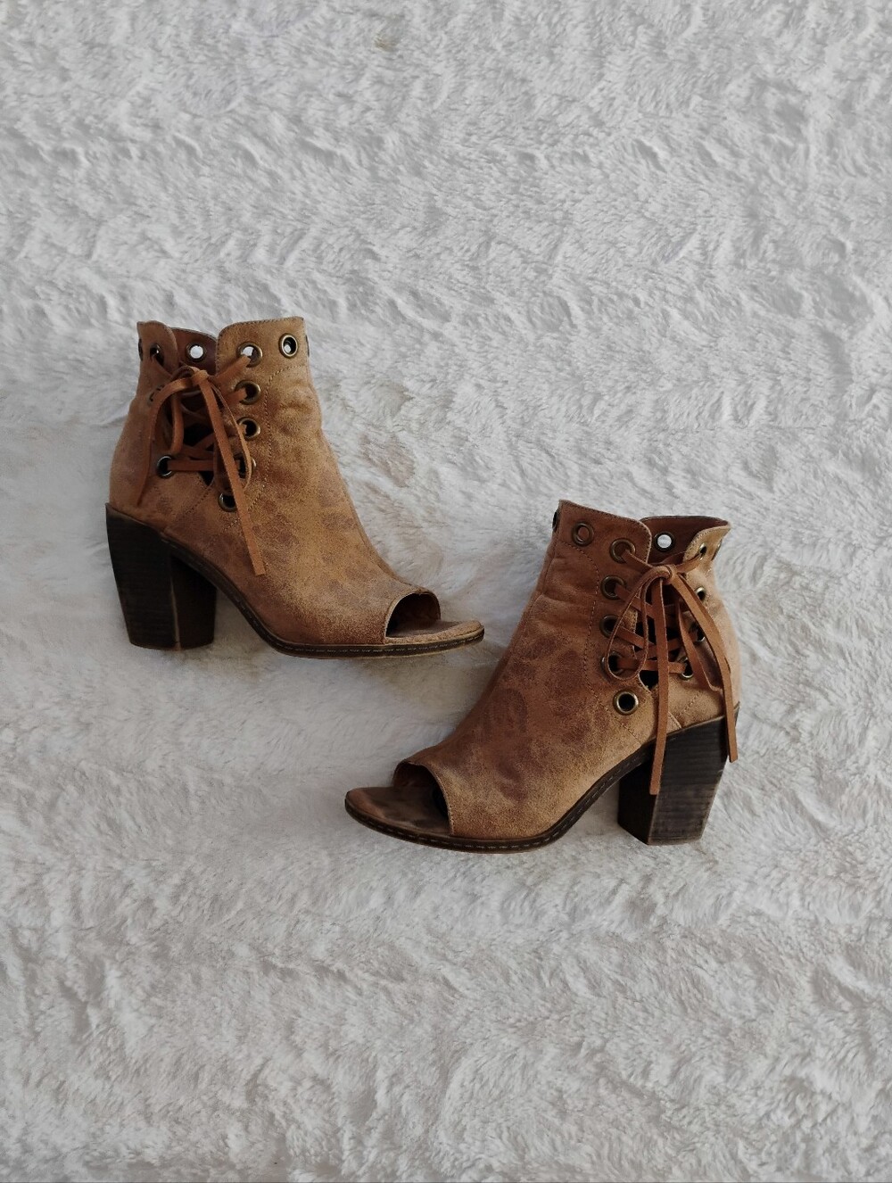 Vintage 93 Gina Lace Up Open Toe Booties